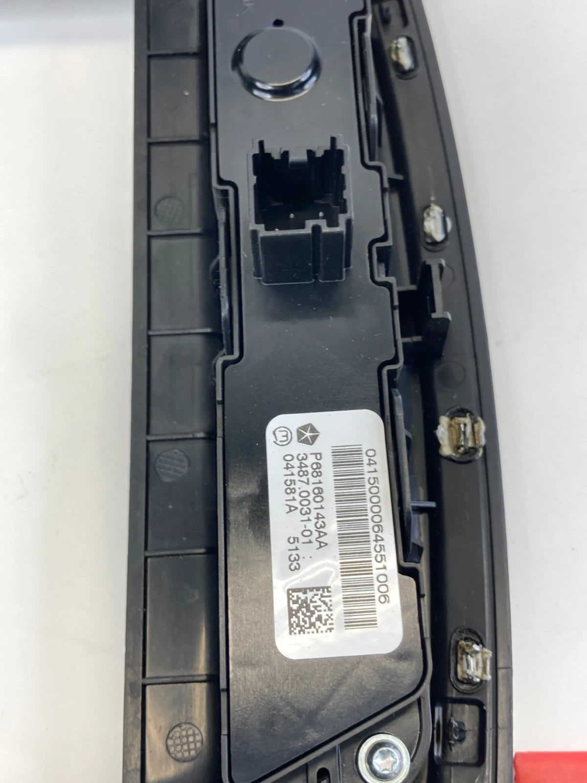 2015-2017 CHRYSLER 200 DASH RADIO BEZEL PANEL VENTS HAZARD SWITCH OEM 68160143AA