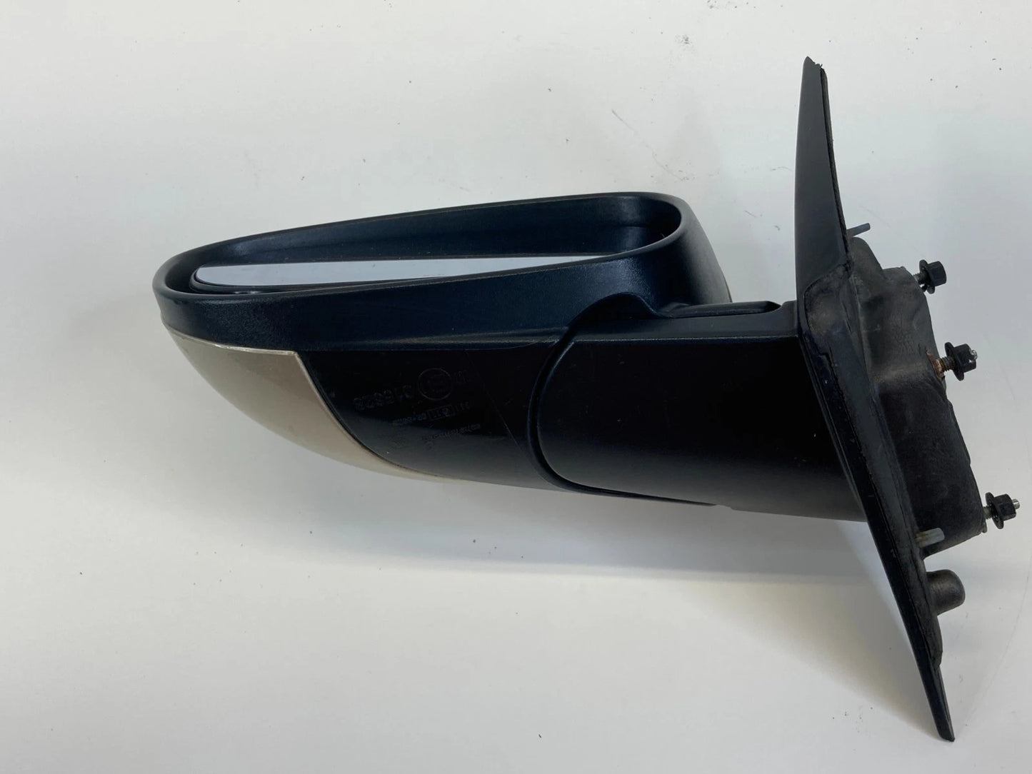 2006-2010 DODGE CHARGER FRONT LEFT DRIVER SIDE VIEW POWER DOOR MIRROR E11015628