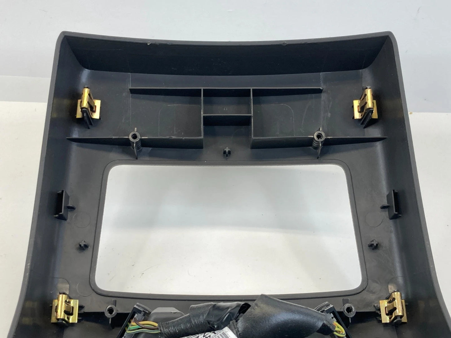 2011-2014 FORD EDGE REAR CENTER CONSOLE AIR VENT PANEL TRIM BT43-78045E24 OEM
