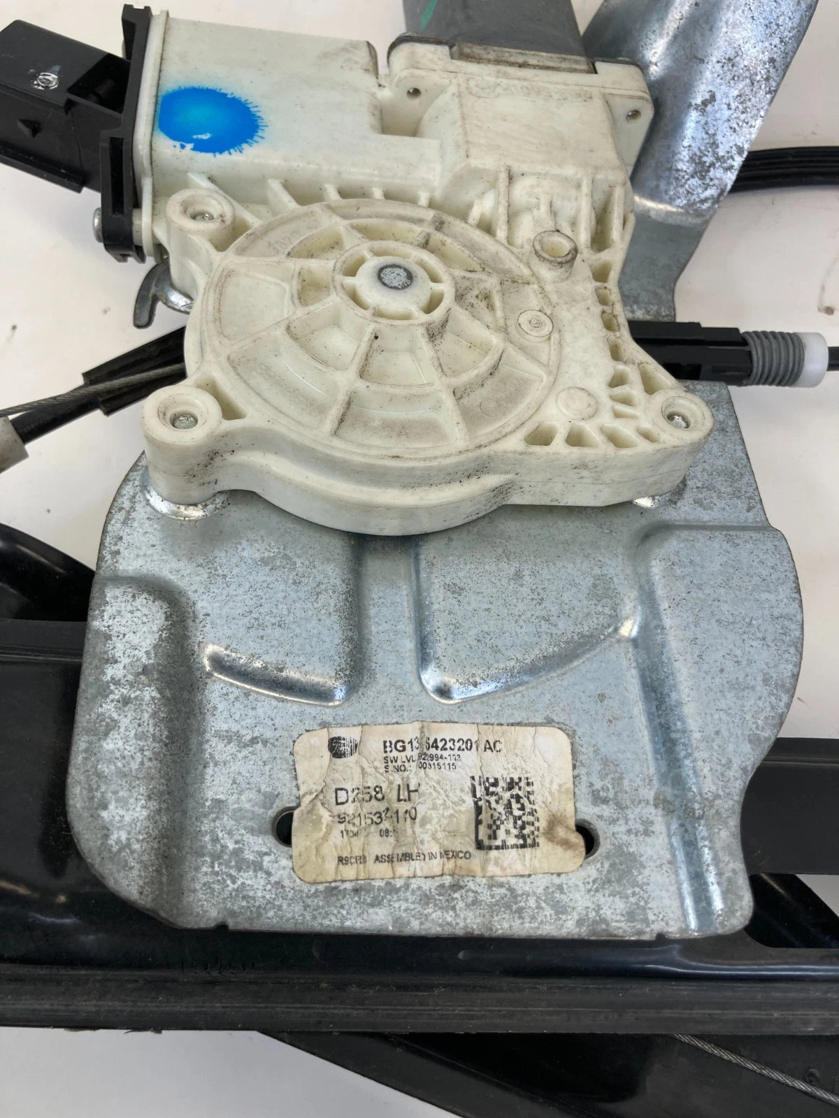 13-19 Ford Police Interceptor Sedan Front Left Side Window Regulator w/Motor OEM