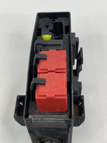 2003-2011 SAAB 9-3 93 ENGINE COMPARTMENT FUSE BOX RELAY GROMMET BRACKET 12788777