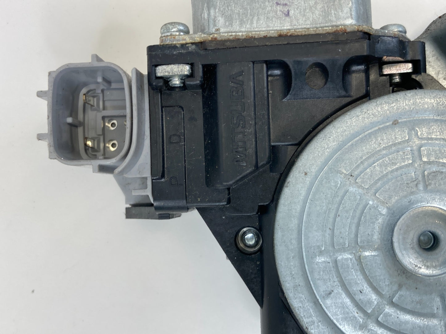 2013-2019 Nissan Sentra Rear Right Power Window Motor w/ Regulator 82730-3TA2A