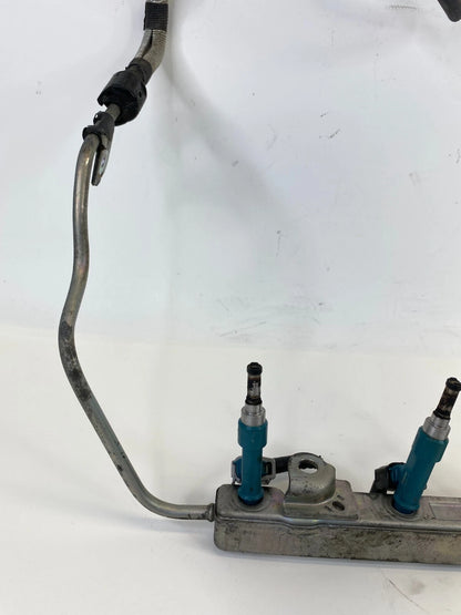 10-15 TOYOTA PRIUS 1.8L L4 AT HYBRID ENGINE FUEL INJECTOR RAIL DELIVERY PIPE OEM