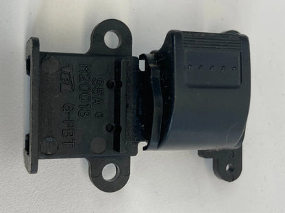 2002-2006 HONDA CR-V CRV REAR DOOR POWER WINDOW CONTROL SWITCH BUTTON OEM