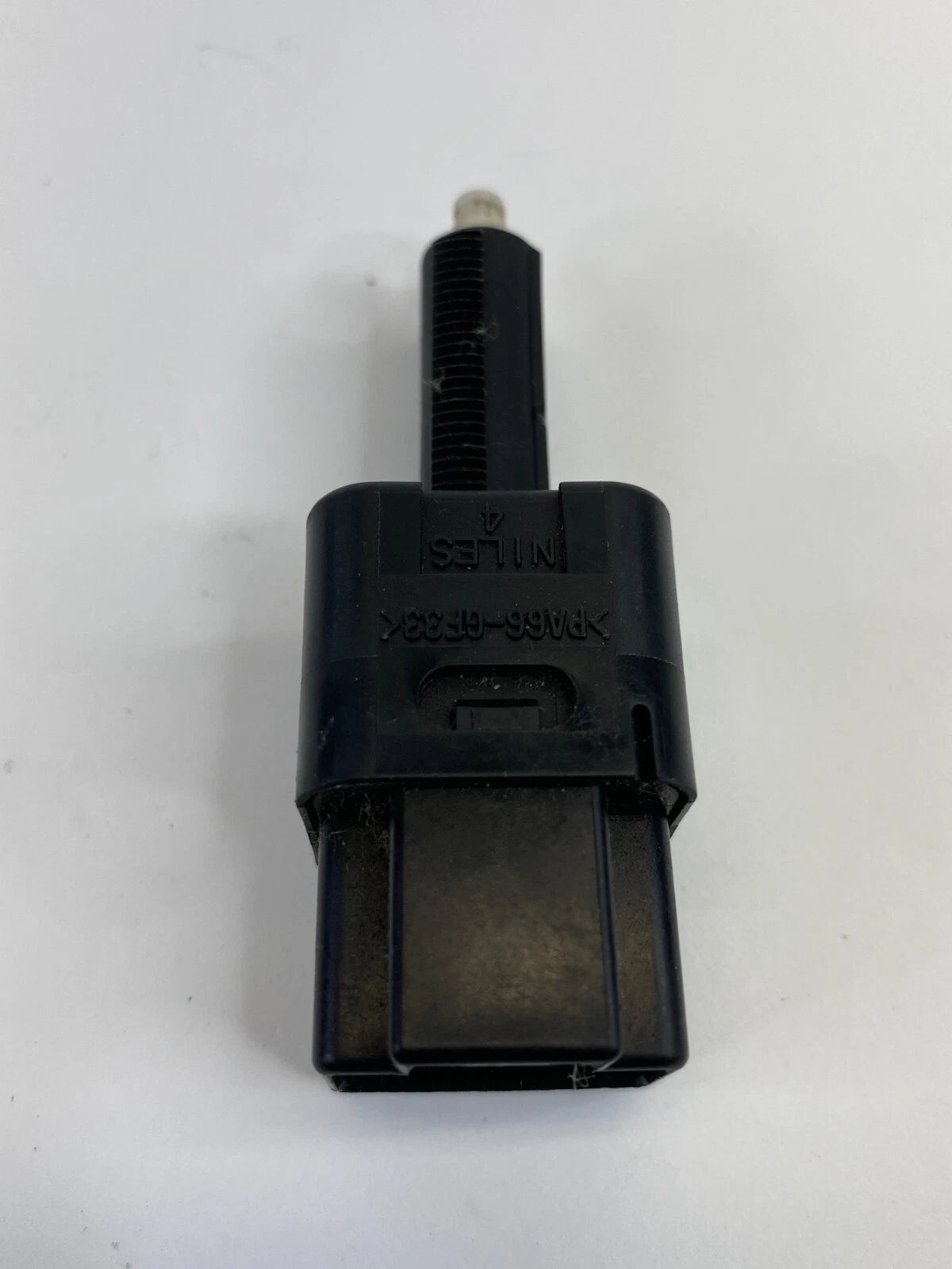 2005-2015 NISSAN XTERRA BRAKE PEDAL STOP LIGHT LAMP SENSOR SWITCH OEM