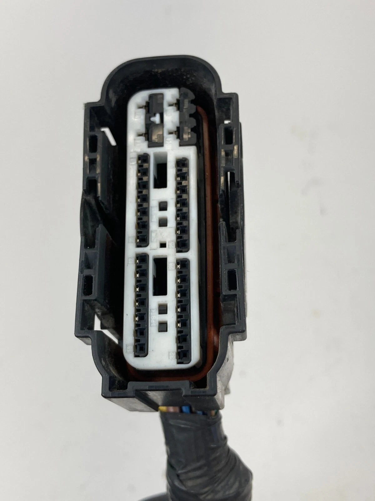 08-12 NISSAN ROGUE FWD 2.5L L4 AT ABS ANTI LOCK BRAKE PUMP CONNECTOR PLUG RELAY