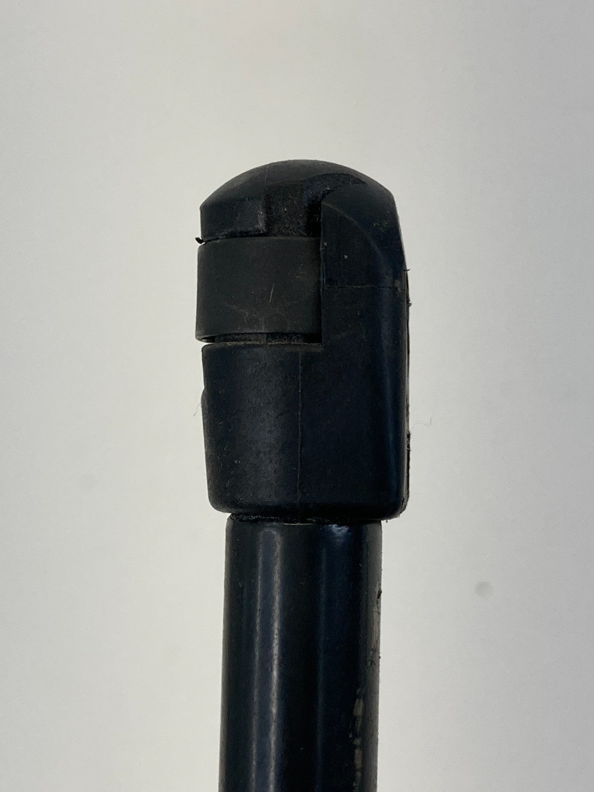 2008-2017 Buick Enclave 07-16 GMC Acadia Rear Trunk Liftgate Actuator 20812019