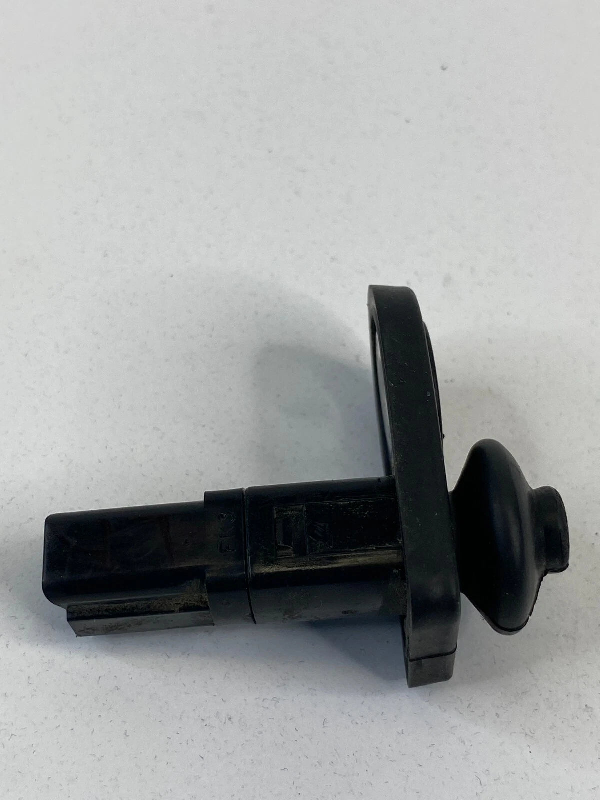 2006-2011 KIA RIO5 REAR LEFT SIDE DOOR AJAR LIGHT JAMB COURTESY CONTROL SWITCH