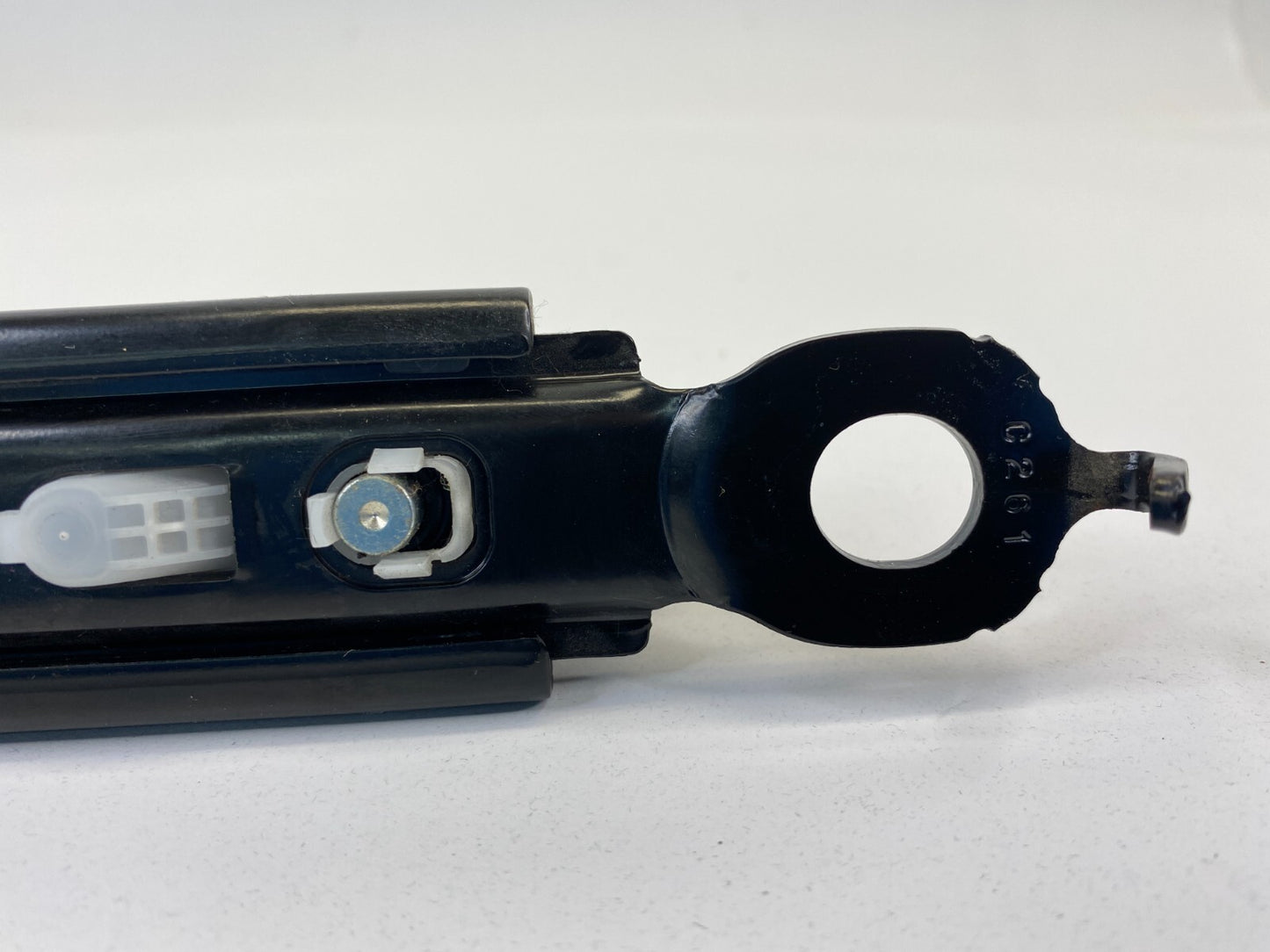 09-13 Toyota Corolla Right Passenger Side Seat Belt Height Adjuster 52851A OEM