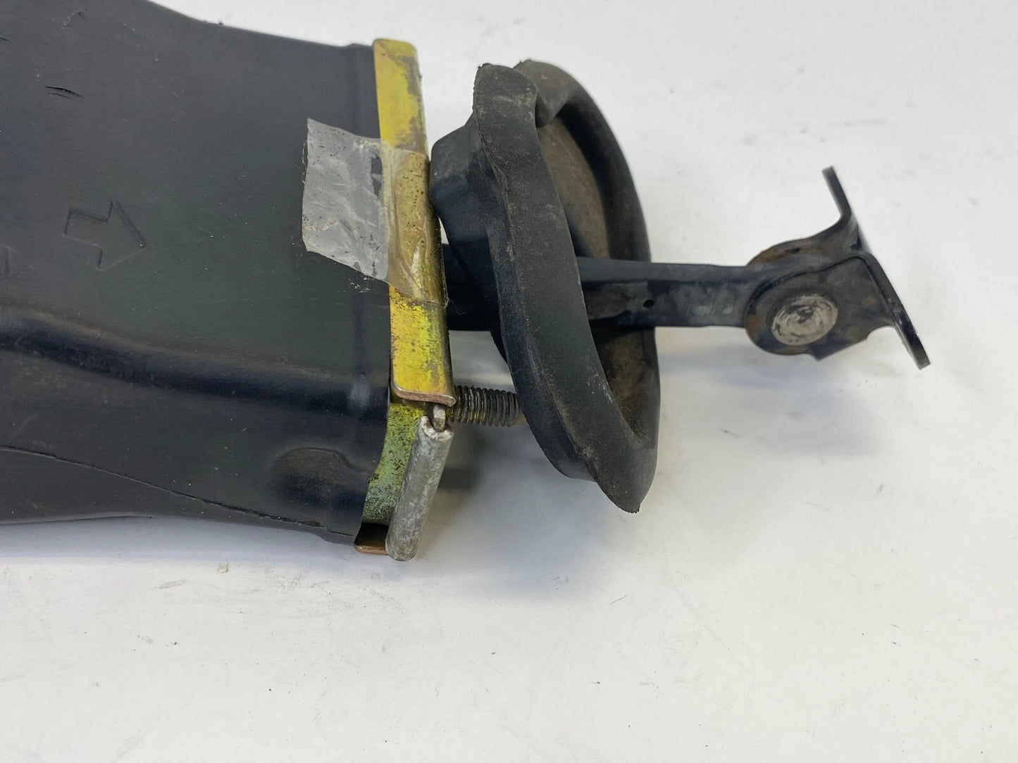 2001-2005 CHRYSLER PT CRUISER REAR RIGHT BACK DOOR CHECK STOP STOPPER DETENT OEM