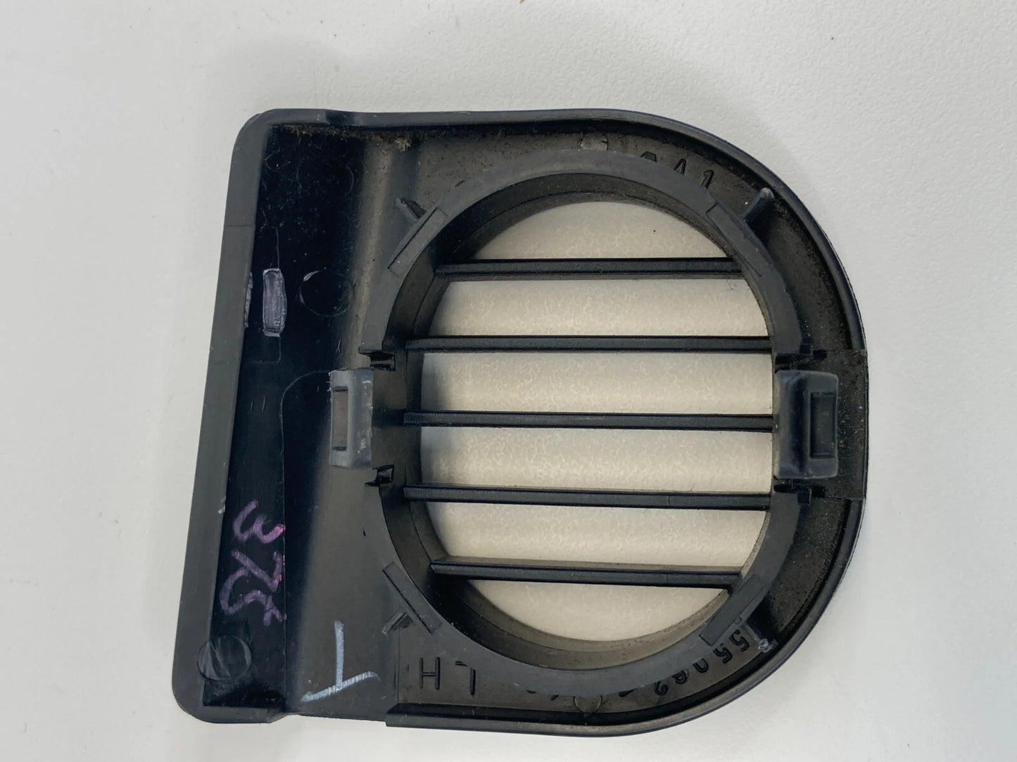 99-03 LEXUS RX300 FRONT LEFT DASH AC AIR VENT DEFROSTER GRILLE 55962-48010 OEM