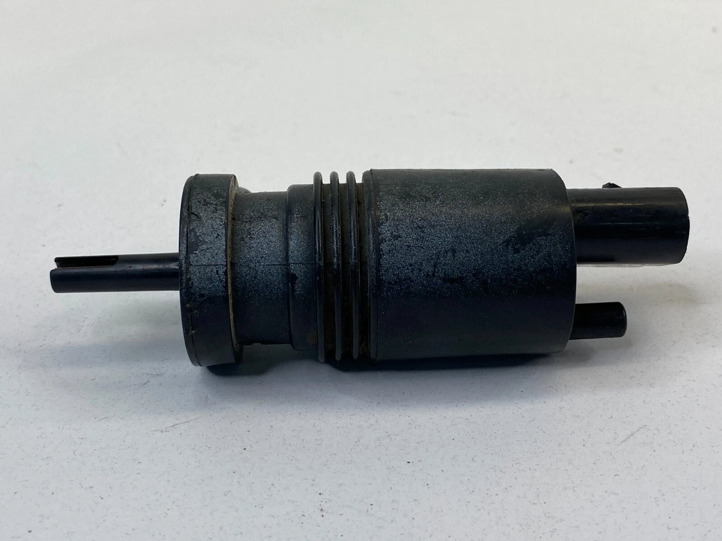2008-2014 DODGE AVENGER 2011-2014 CHRYSLER 200 WINDSHIELD WASHER PUMP 05152076