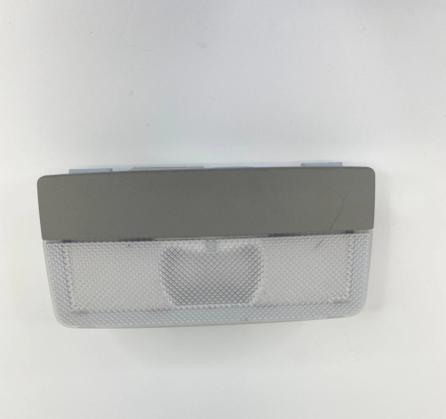 13-16 CHEVY CRUZE 16 CRUZE LIMITED OVERHEAD CONSOLE ROOF LIGHT INTERIOR READING