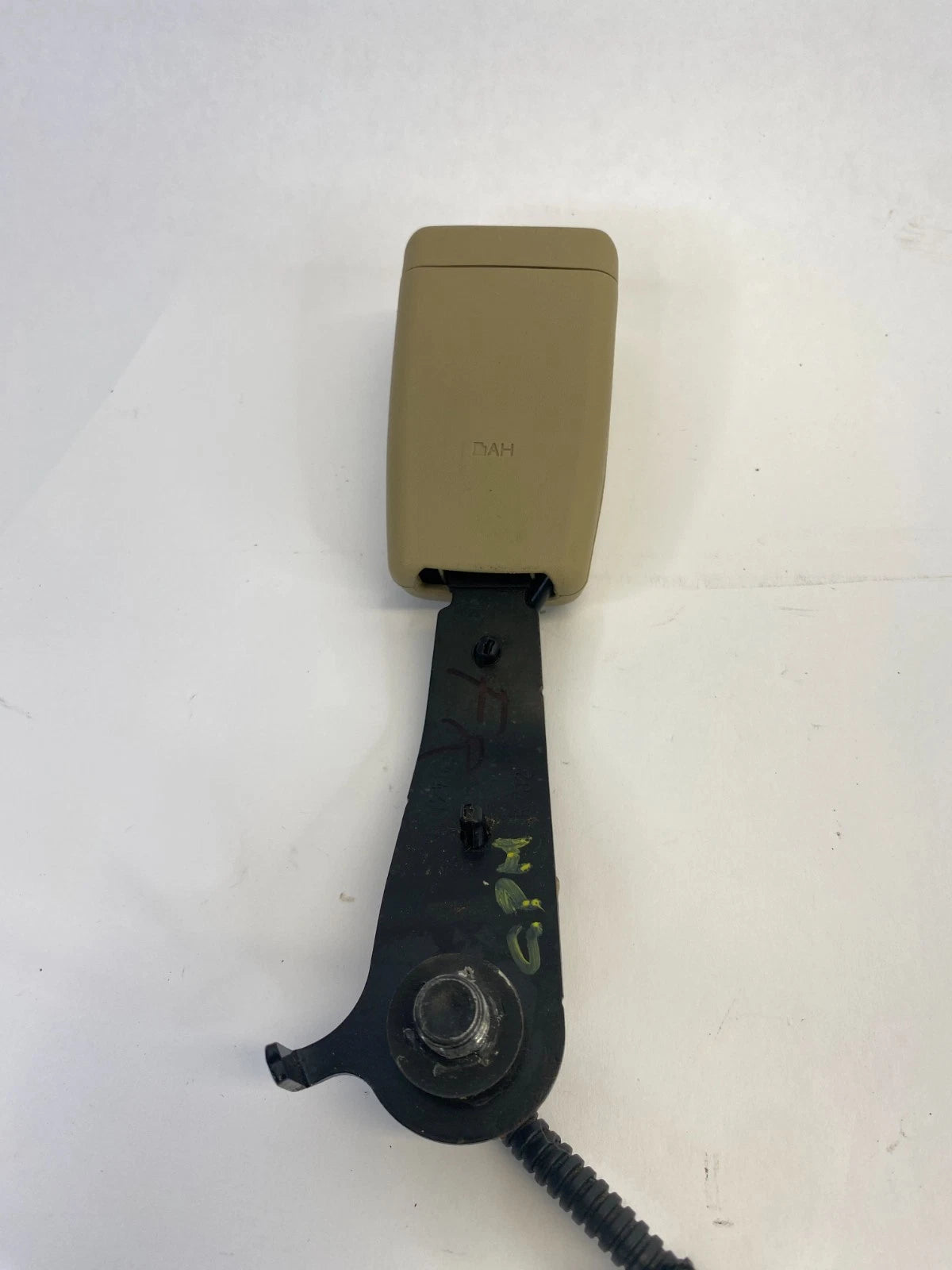 2008-2011 HONDA ACCORD SEDAN FRONT RIGHT PASSENGER SEAT BELT BUCKLE OEM
