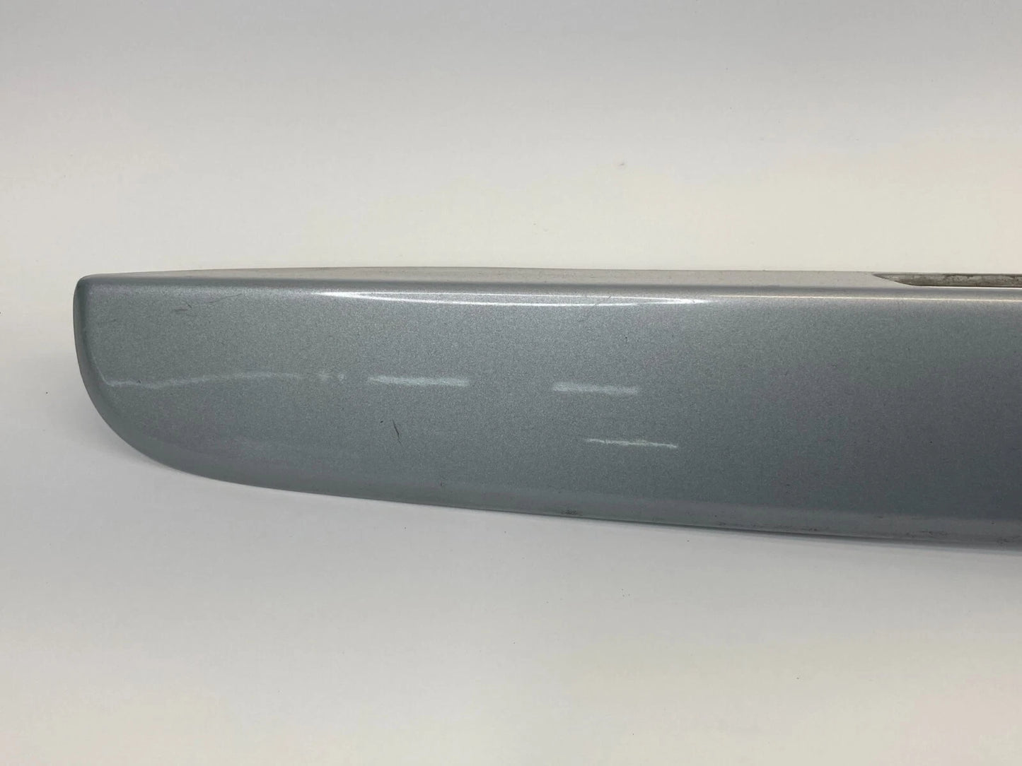07-11 HYUNDAI ACCENT REAR TAILGATE LIFTGATE HATCH MOLDING TRIM COVER 87370-1E210