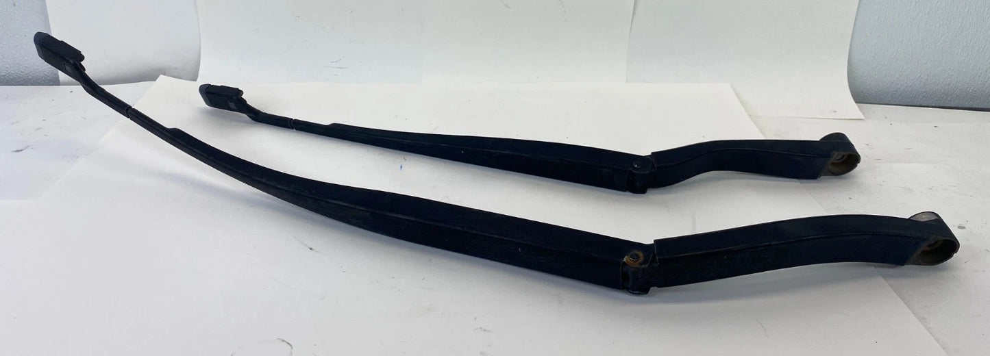 2010-2016 CADILLAC SRX FRONT WINDSHIELD WIPER ARM SET 22872978 OEM FACTORY