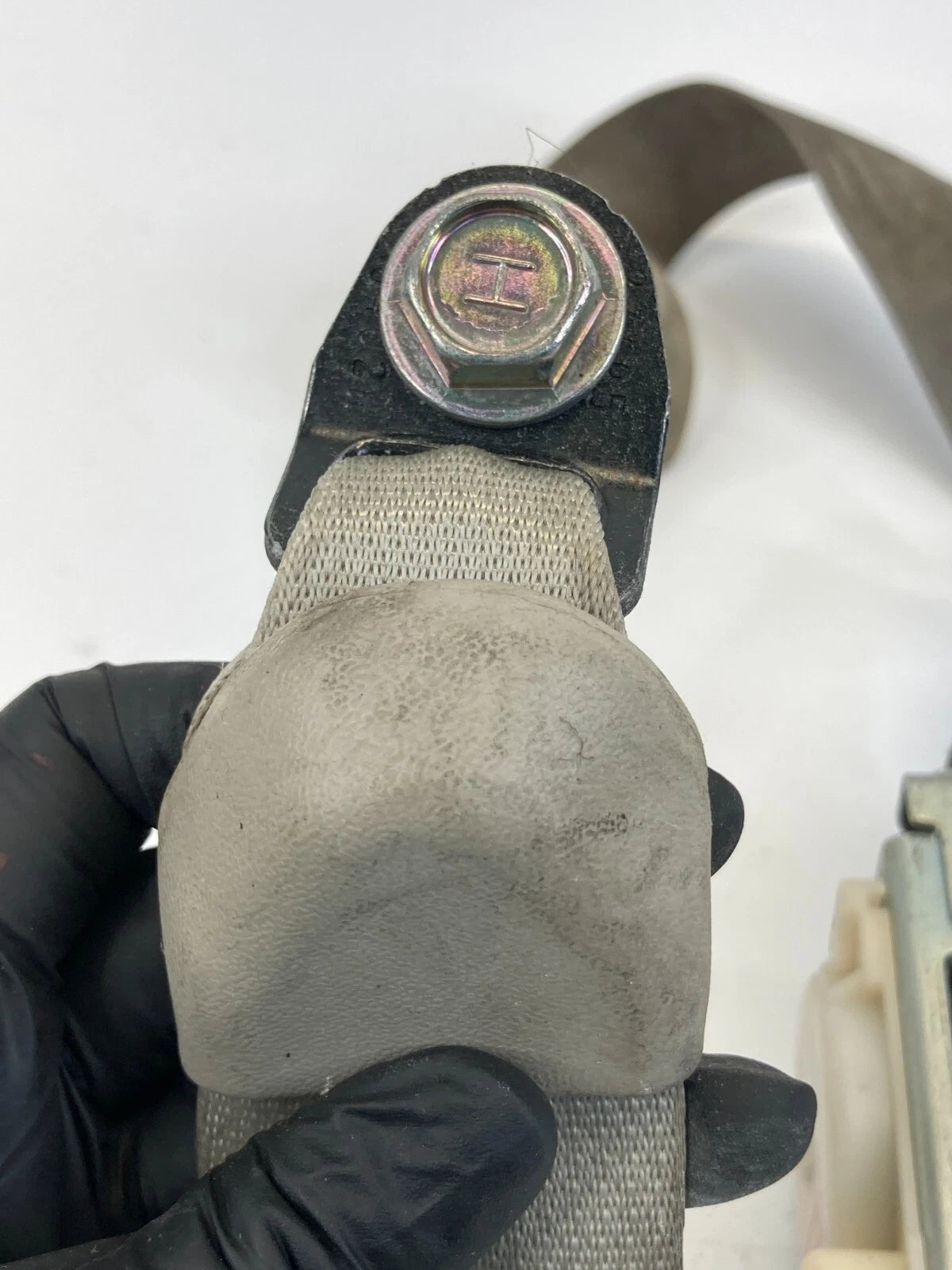 07-12 MITSUBISHI GALANT REAR LEFT DRIVER SIDE SEAT BELT RETRACTOR 2020616 OEM