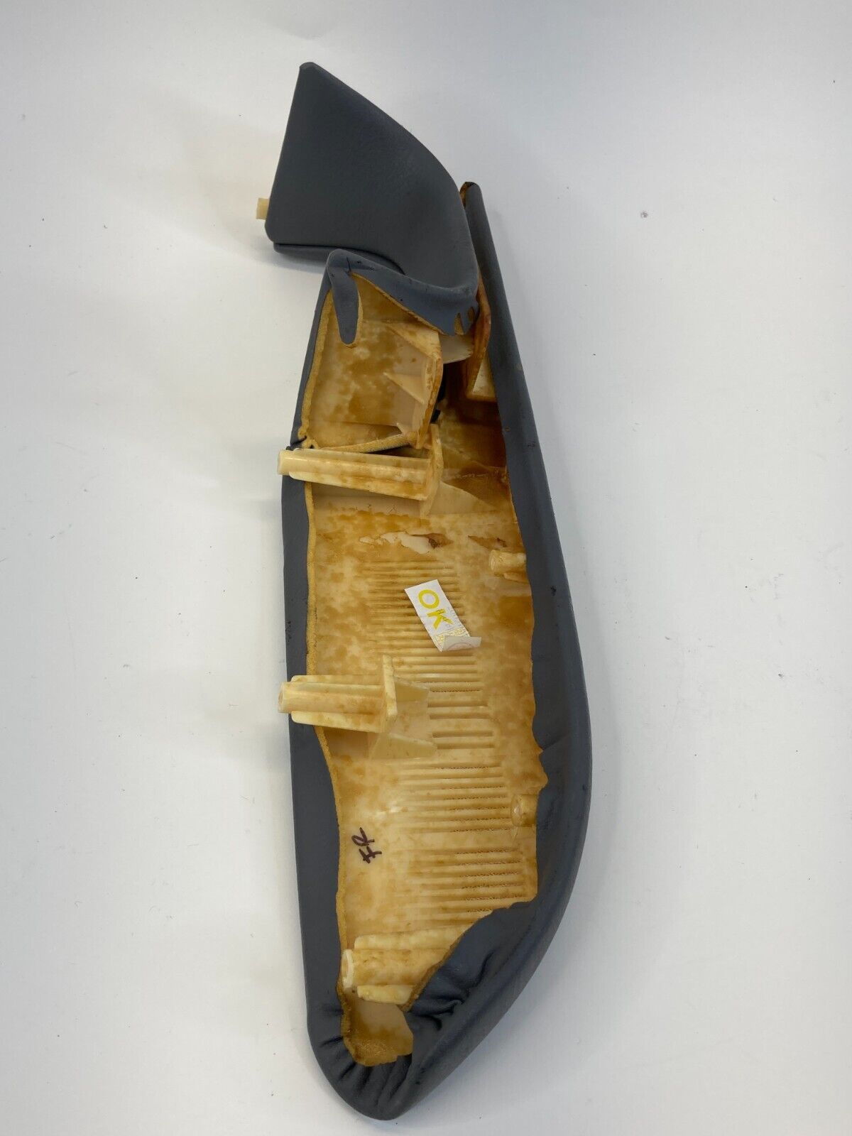 2001-2006 Hyundai Elantra Front Right Passenger Door Armrest Arm Rest OEM