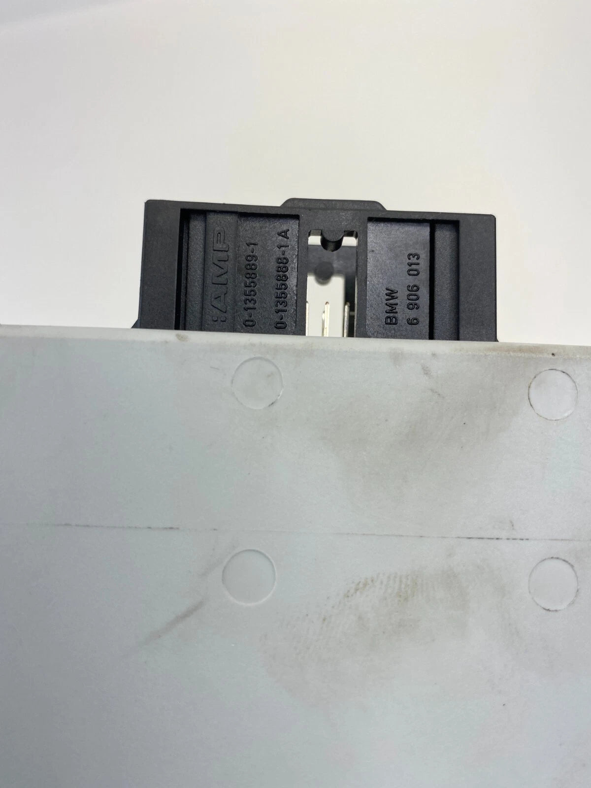 2008-2010 BMW 550I DRIVE POWER CENTER CONSOLE CONTROL MODULE UNIT 9138969 OEM