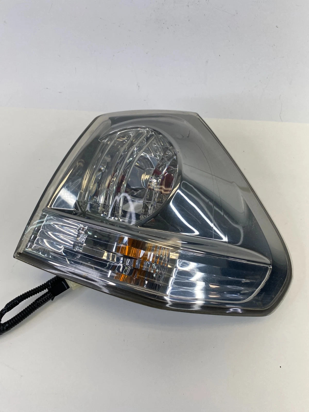 2007-2009 LEXUS RX350 RIGHT PASSENGER SIDE QUARTER PANEL MOUNTED TAIL LIGHT OEM