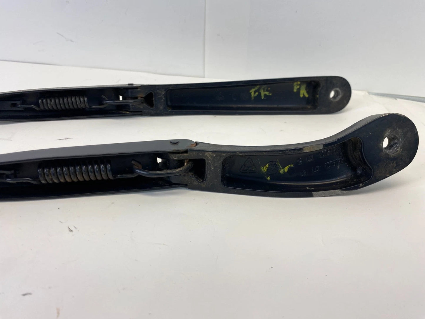2006 2007 SAAB 9-3 FRONT WINDSHIELD WIPER ARM PAIR LH RH OEM FACTORY 12761936
