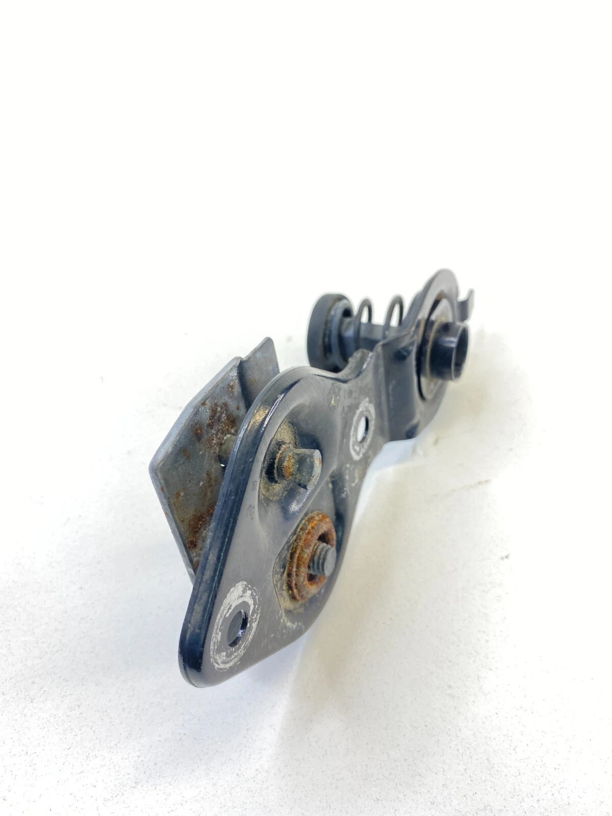 03-06 MERCEDES-BENZ E500 UPPER HOOD LOCK LATCH CATCH STRIKER 2118800360 OEM