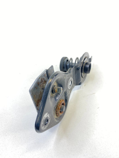03-06 MERCEDES-BENZ E500 UPPER HOOD LOCK LATCH CATCH STRIKER 2118800360 OEM