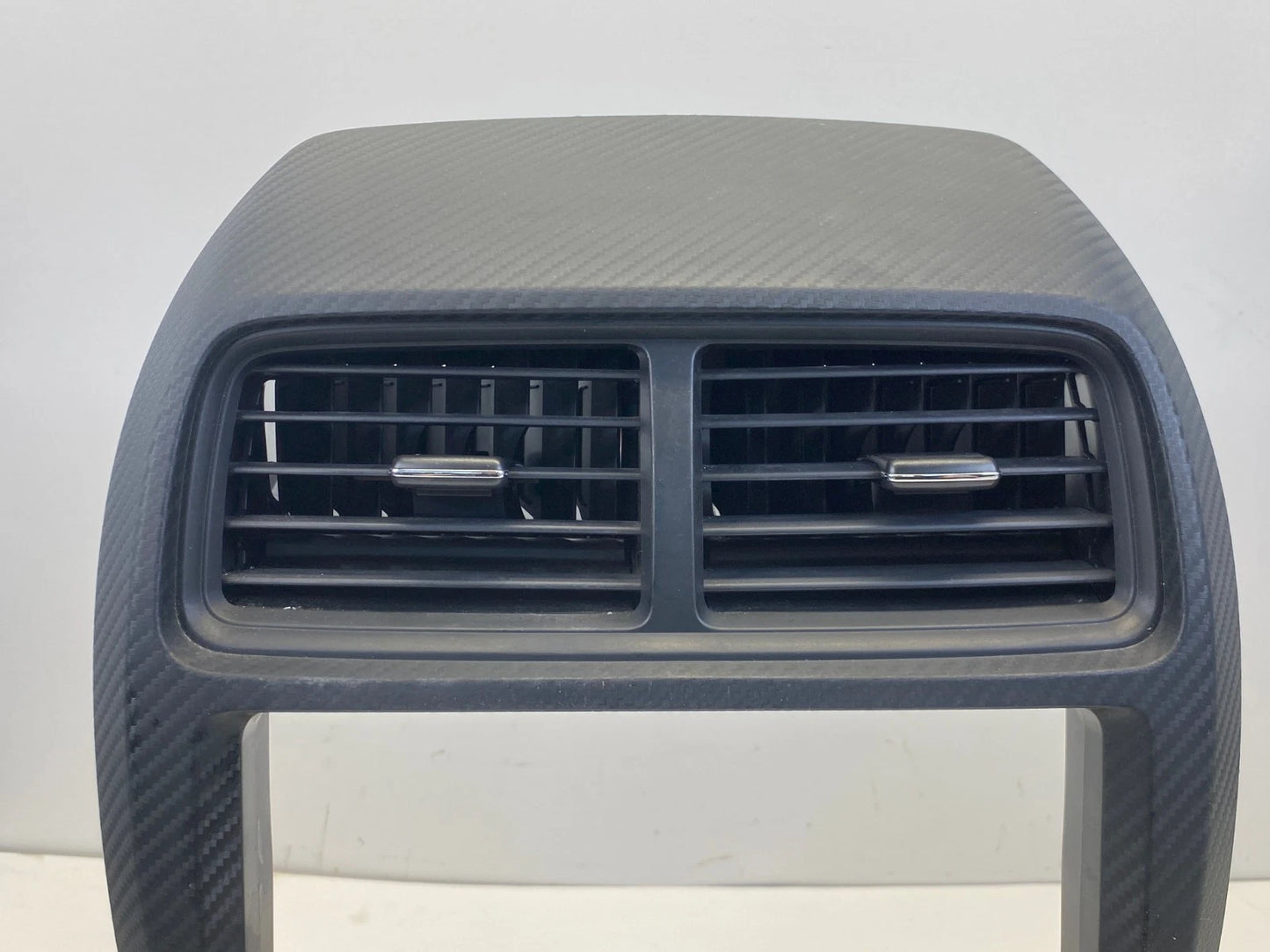 18 19 MITSUBISHI OUTLANDER SPORT RADIO BEZEL WITH AIR VENTS HAZARD OEM 8002C684
