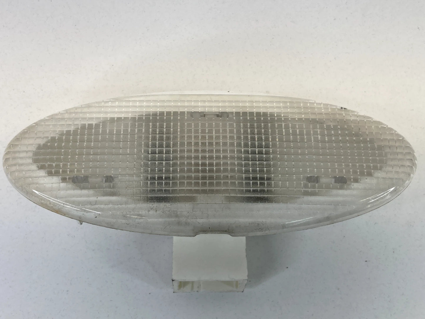 2001-2008 CHRYSLER TOWN & COUNTRY FRONT LEFT DOOR LIGHT COURTESY LAMP 04685676AA