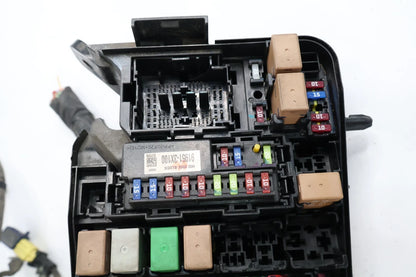 14-16 HYUNDAI ELANTRA 1.8L ENGINE BAY FUSE BOX RELAY MODULE ASSY OEM 91951-3X100