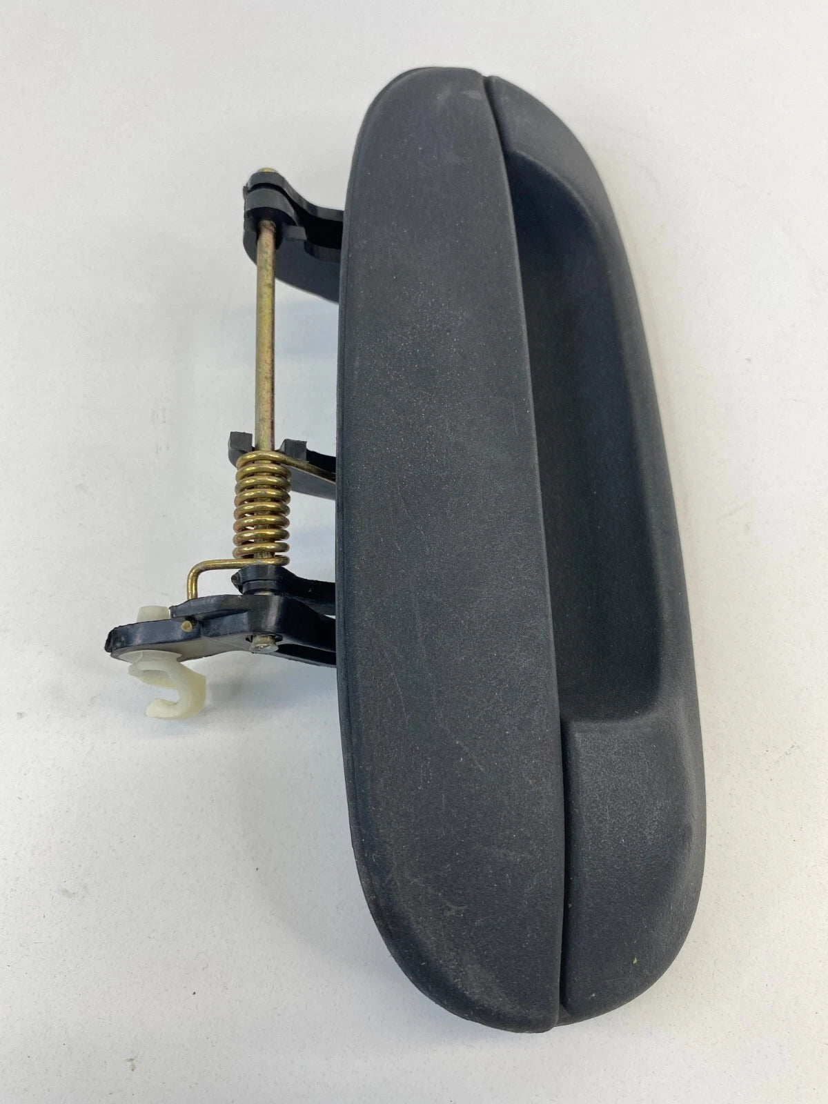 2002-2009 GMC ENVOY RIGHT SIDE DOOR EXTERIOR OUTSIDE DOOR HANDLE ASSEMBY OEM