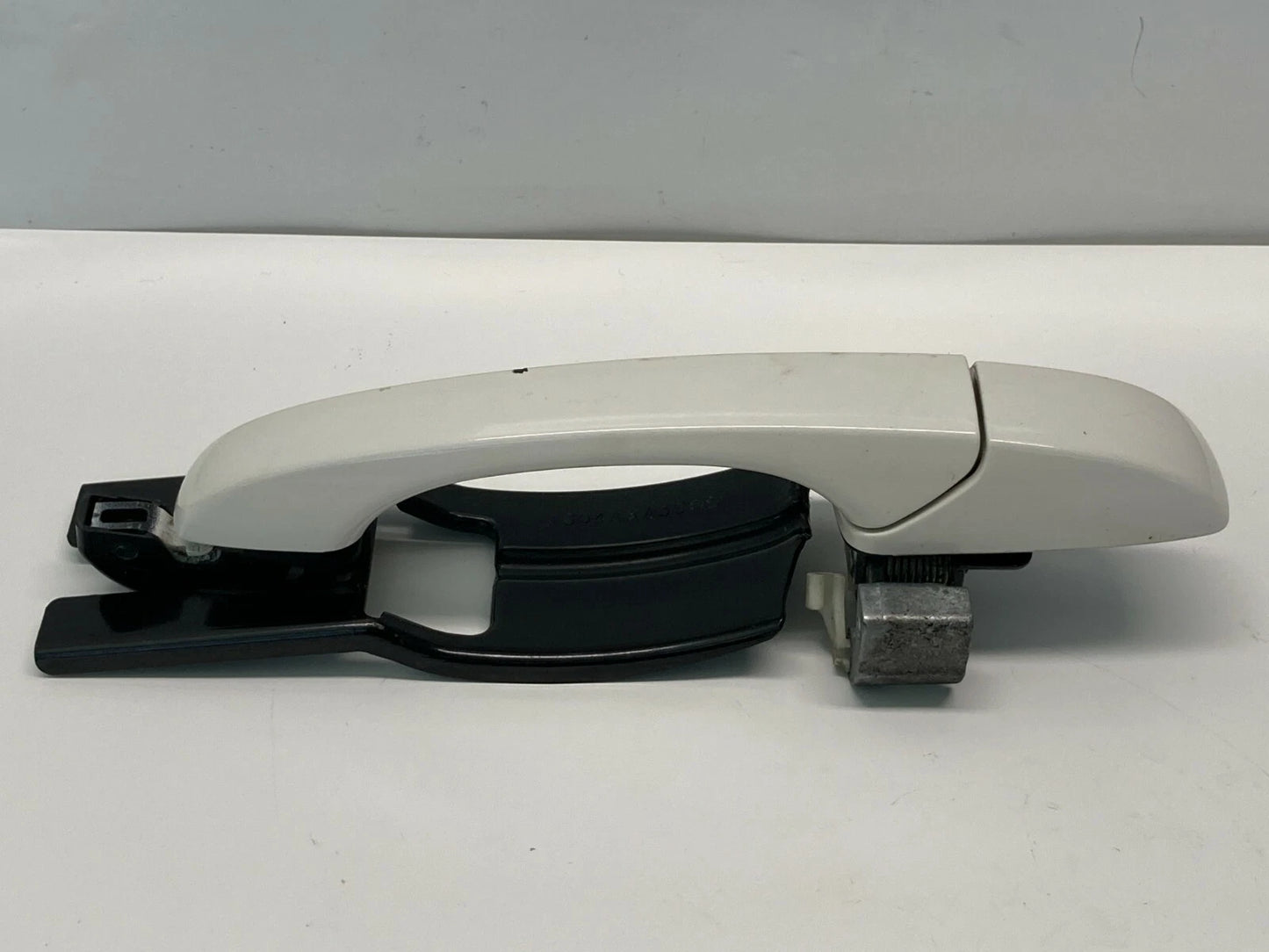 2008-2010 DODGE AVENGER FRONT PASSENGER SIDE EXTERIOR DOOR HANDLE 864AAA3909 OEM