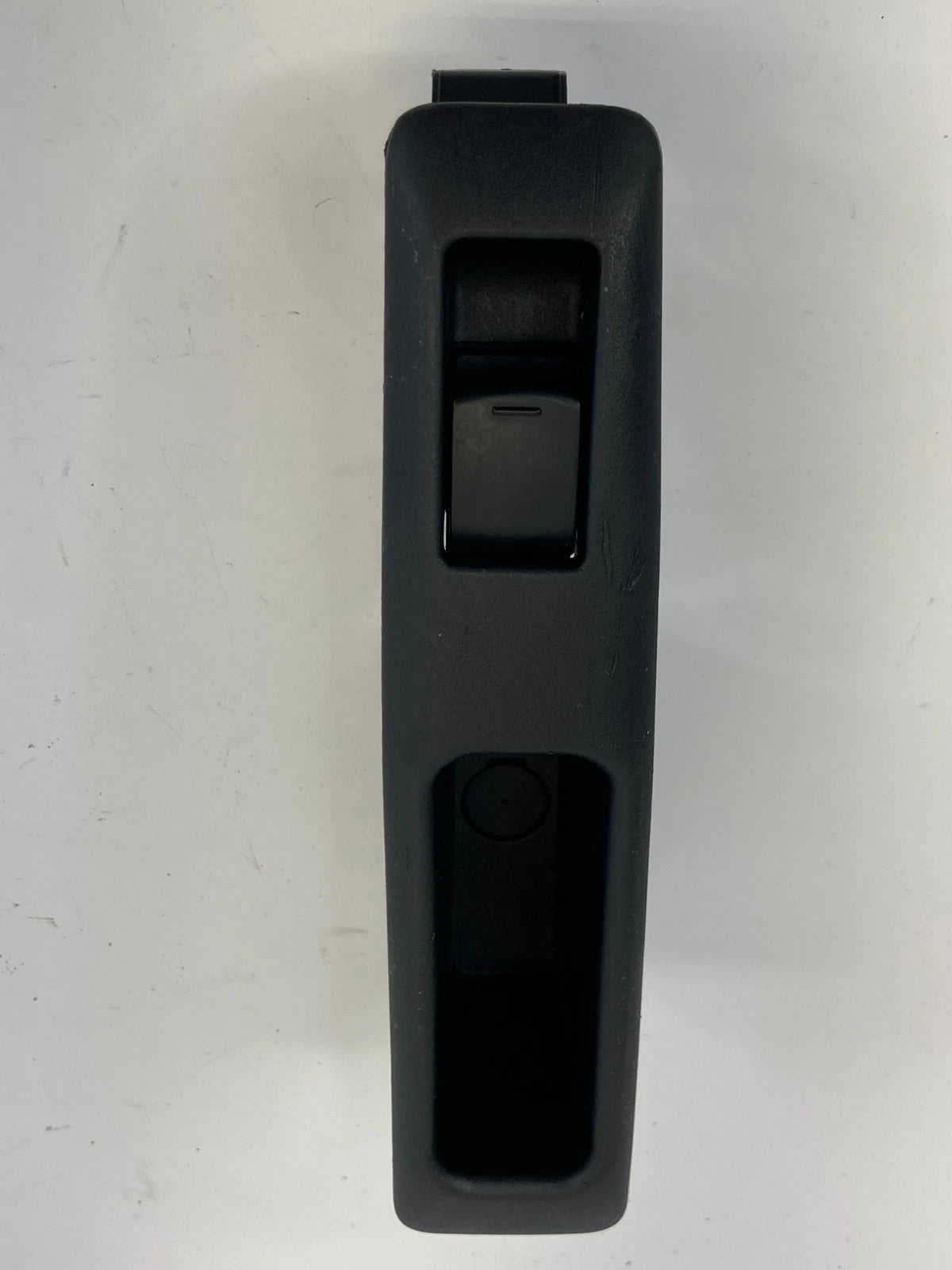 2008-2013 NISSAN ROGUE REAR LEFT SIDE POWER WINDOW SWITCH W/ BEZEL 82961-JM00A