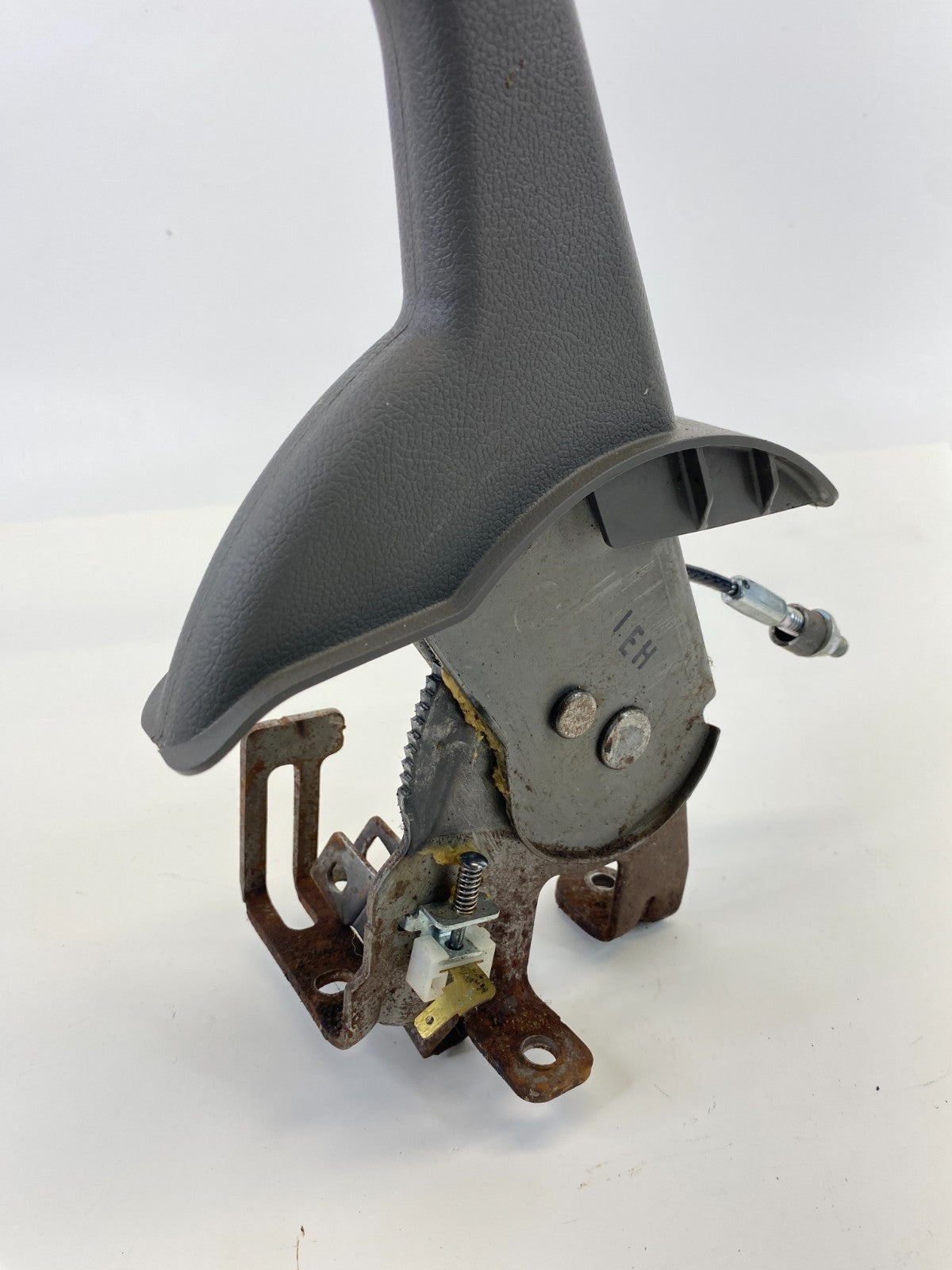 2012-2014 Hyundai Accent Emergency Parking Brake Handle Lever Assembly OEM