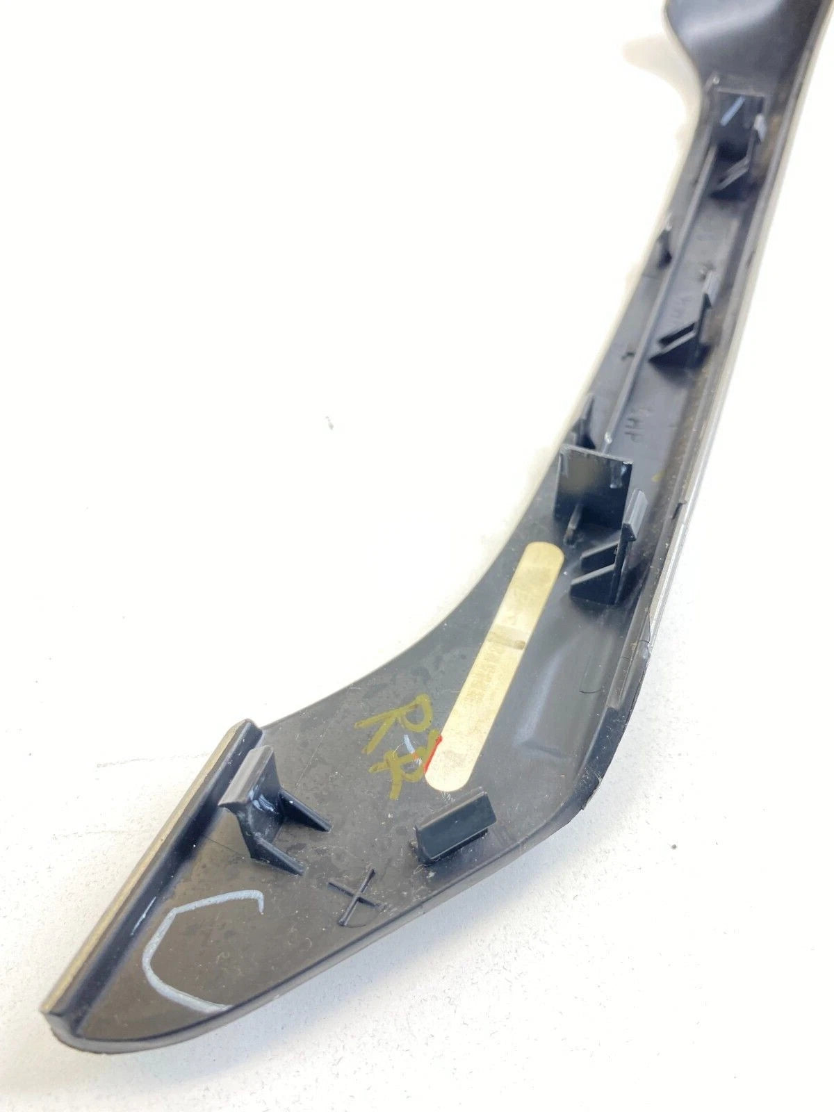 05-10 PONTIAC G6 REAR PASSENGER SIDE INTERIOR DOOR PULL HANDLE TRIM COVER OEM