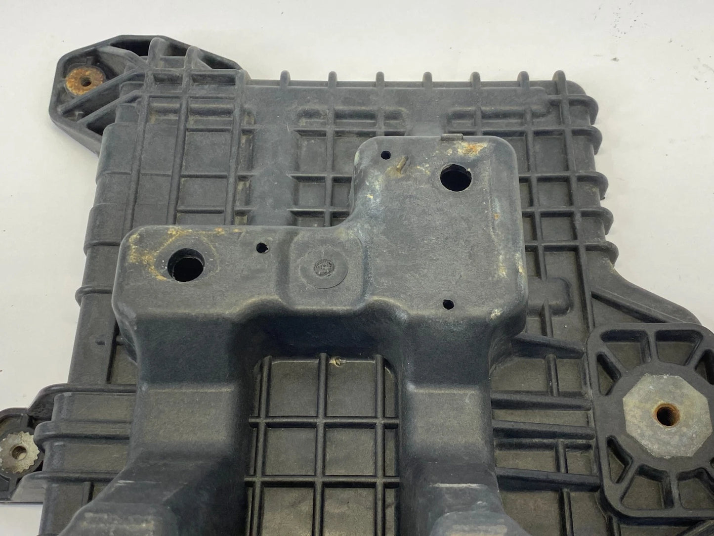 2013-2015 KIA SORENTO 13-19 SANTA FE BATTERY TRAY HOLDER SUPPORT OEM 371502P200