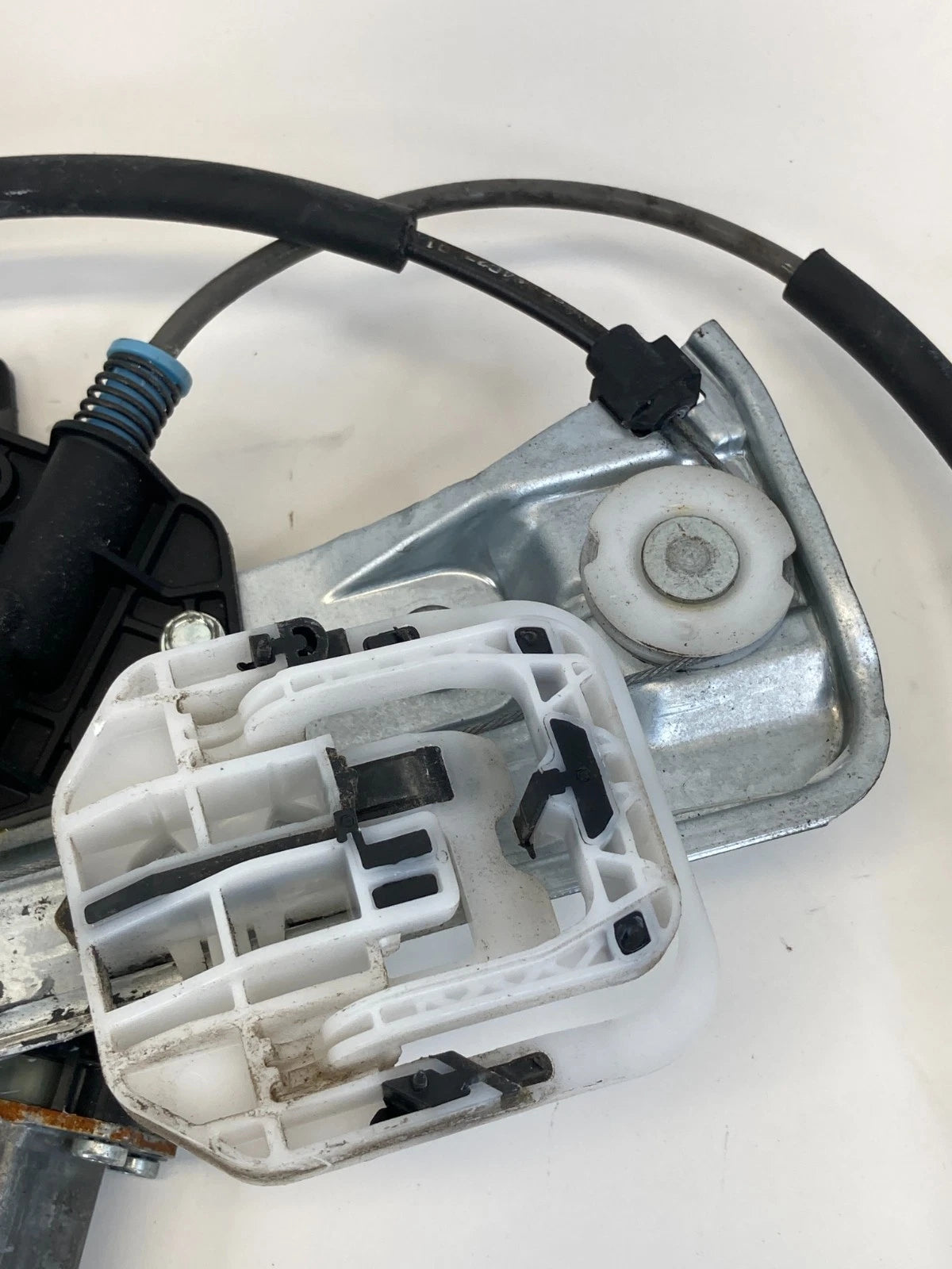 2013-2019 FORD ESCAPE FRONT RIGHT SIDE DOOR WINDOW REGULATOR W/ MOTOR OEM