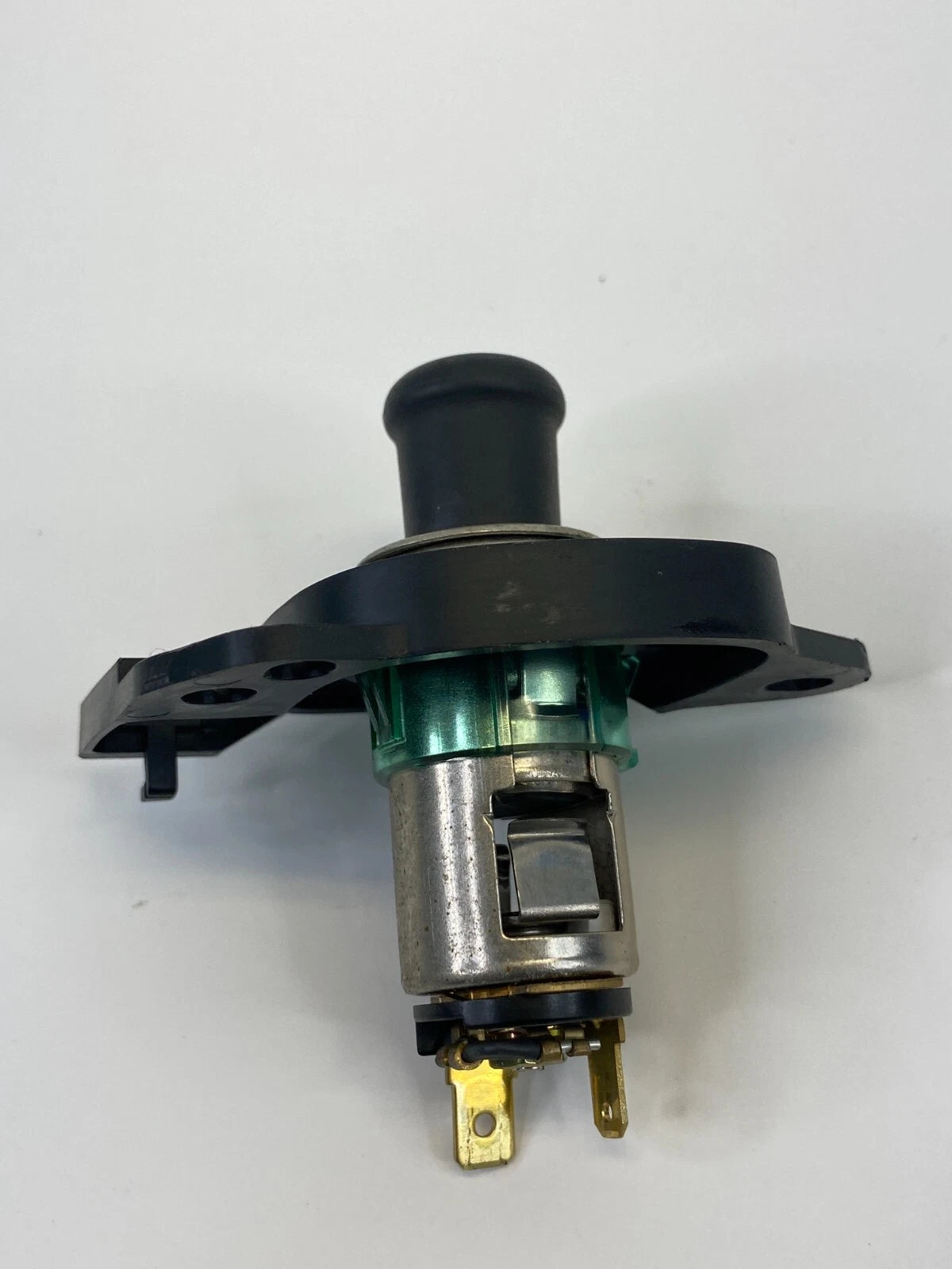2000-2006 MAZDA MPV POWER OUTLET PLUG IGNITION LIGHTER CIGARETTE SOCKET OEM