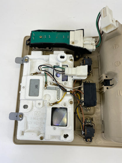 98-05 Lexus GS300 Roof Overhead Console Interior Dome Light Lamp OEM