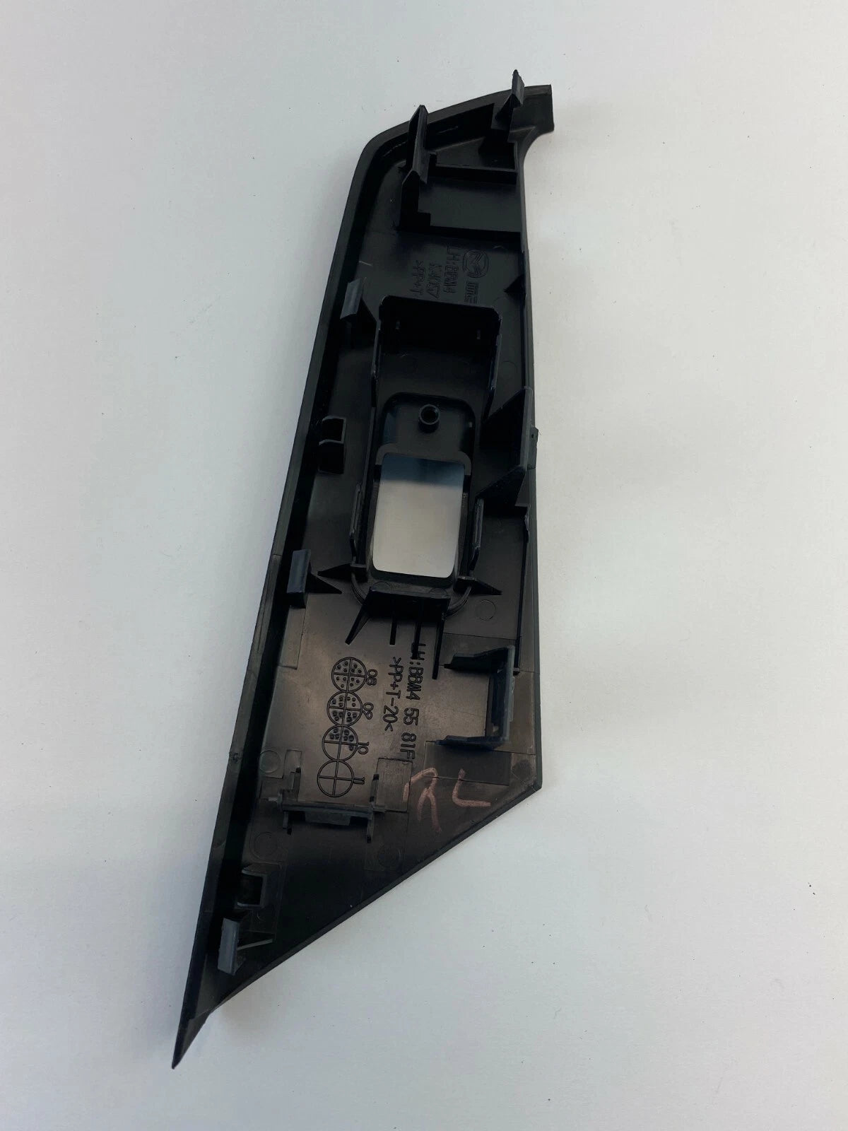 10-12 MAZDA 3 SEDAN REAR LEFT DRIVER SIDE WINDOW SWITCH BEZEL PANEL BBM4685L6