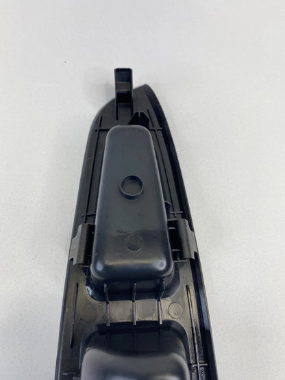 2006-2013 CHEVY IMPALA REAR RIGHT SIDE DOOR WINDOW SWITCH COVER BEZEL 1799354