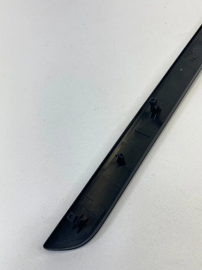 2005-2009 VOLKSWAGEN JETTA FRONT LEFT DRIVER DOOR TRIM MOLDING 1K4-867-439 OEM