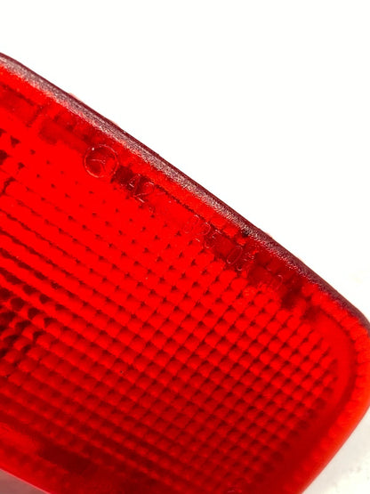 03-06 MERCEDES-BENZ E500 FRONT RIGHT DOOR COURTESY LIGHT LAMP LENS A2118250510