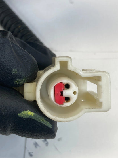 2004 2005 FORD EXPEDITION REAR RIGHT PASSENGER SIDE SEAT BELT BUCKLE END OEM