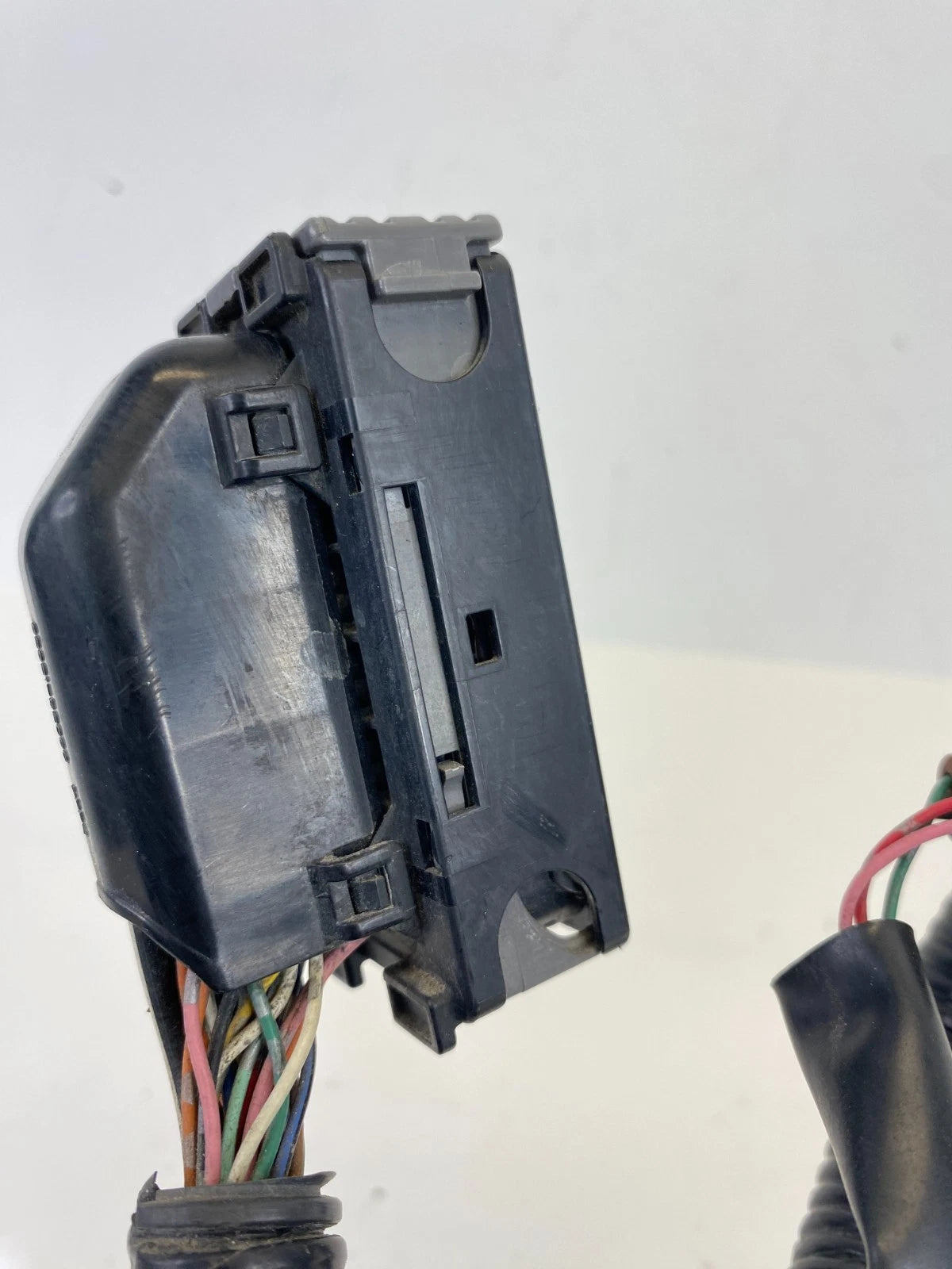 2007-2009 LEXUS RX350 3.5L 4WD ABS ANTI LOCK BRAKE PUMP PLUG CONNECTOR OEM