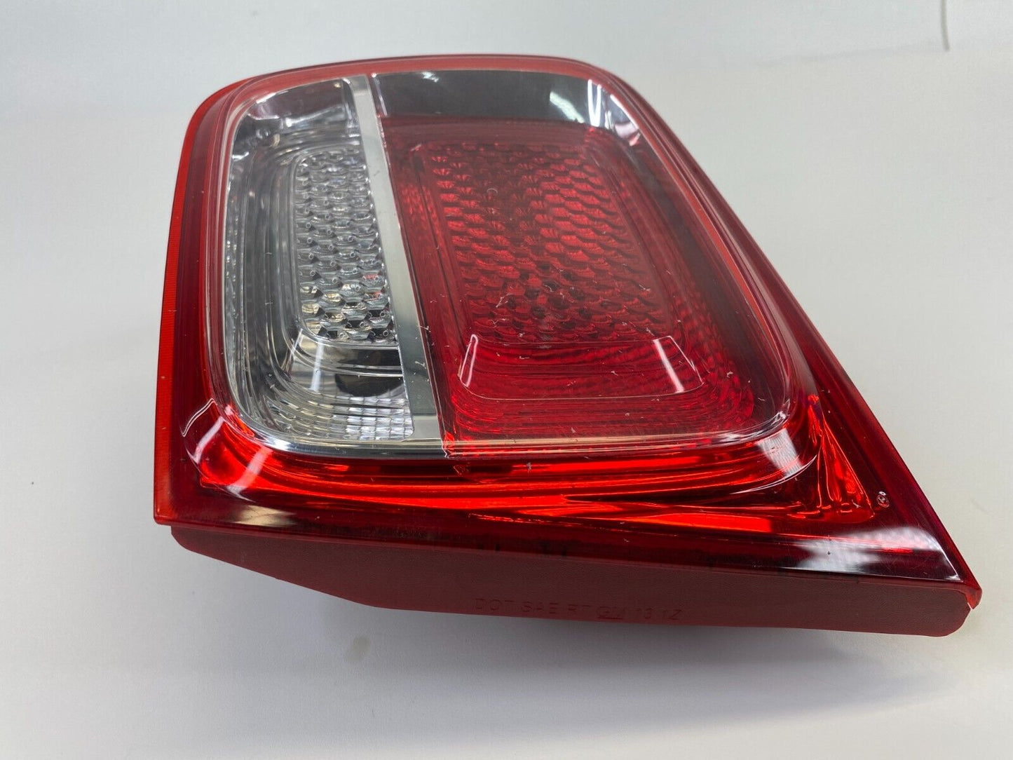 2013-2015 Chevrolet Malibu Right Passenger Side Tail Light Inner Taillight Lamp