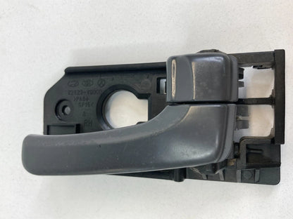 2007-2010 KIA SEDAN FRONT INNER RIGHT DOOR HANDLE FR RH 82623-VQ000 OEM
