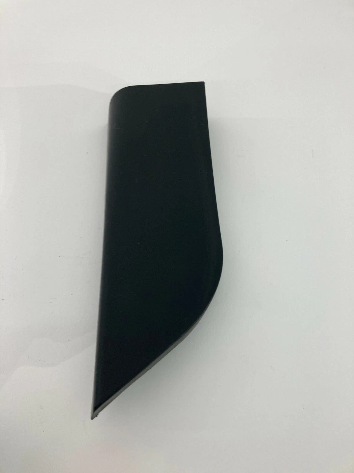 2009-2014 VOLKSWAGEN ROUTAN RIGHT PASSENGER SIDE INNER MIRROR BOLT COVER TRIM