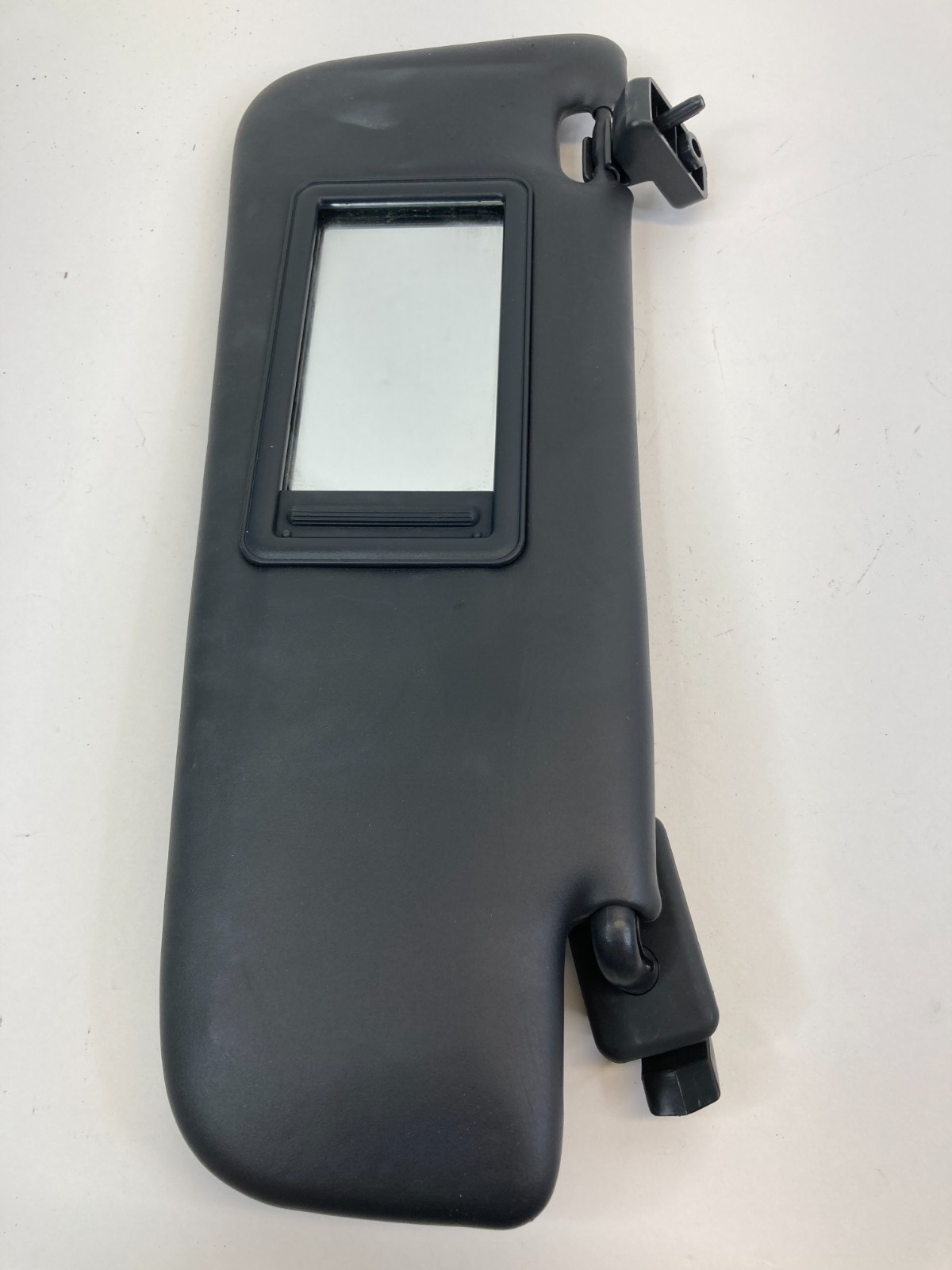 2012-2016 12-16 Fiat 500 Hatchback Right Passenger Sunvisor Sun Visor OEM