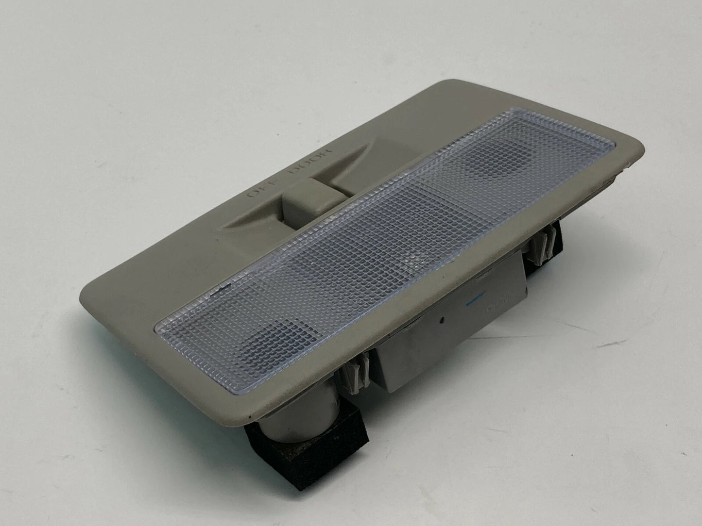 2007 2008 2009 MAZDA CX-7 REAR ROOF OVERHEAD CONSOLE DOME MAP LIGHT LAMP OEM